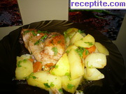 снимка 5 към рецепта Пилешки бутчета с картофи на фурна
