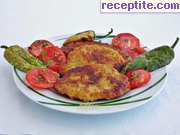 снимка 3 към рецепта Икономични шницели с картофи
