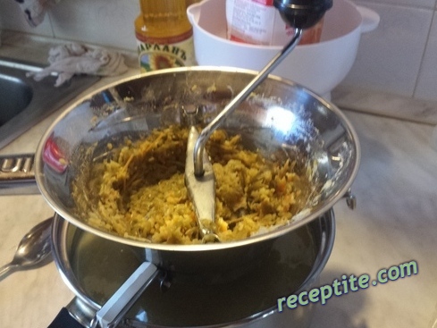 Снимки към Крем супа с боб, нахут и зеленчуци