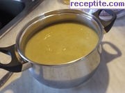 Крем супа с боб, нахут и зеленчуци