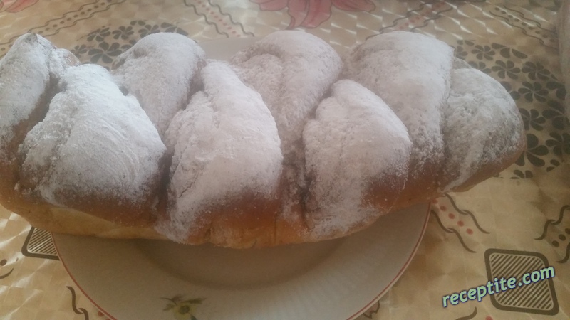 Снимки към Козуначено руло с ядки и какао