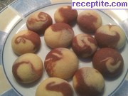 снимка 12 към рецепта Сладки *Ден и нощ*