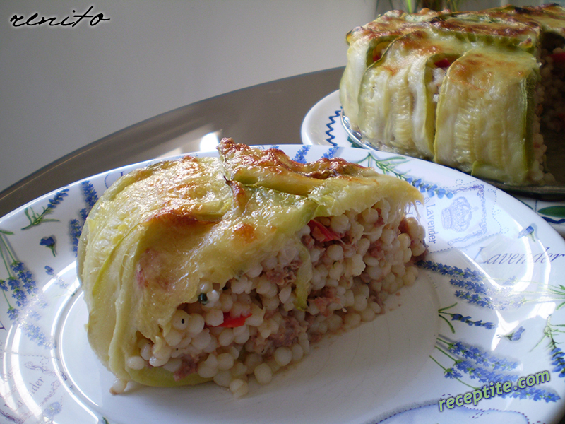 Снимки към Патладжанена торта с кайма и макарони