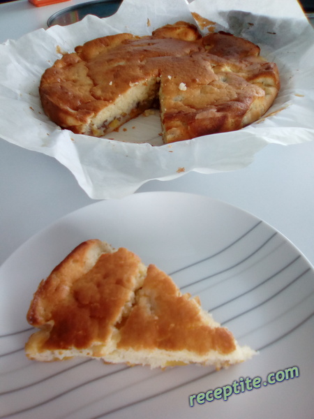 Снимки към Сочен френски сладкиш с праскови