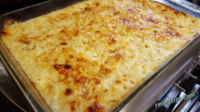 Снимки към Макарони със сирене и захар на фурна