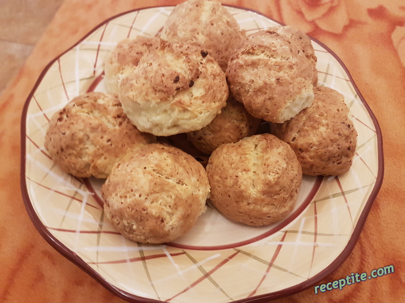 Снимки към Содени хлебчета със сирене