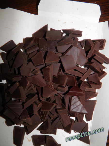 Снимки към Шоколадов ликьор с водка или ром