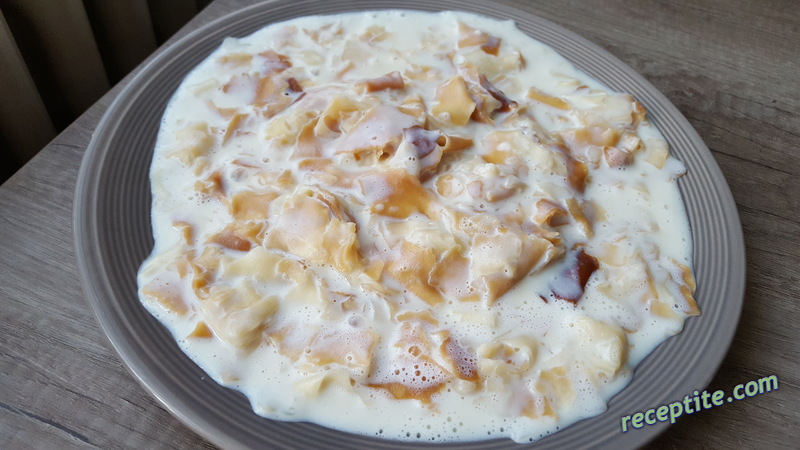 Снимки към Закуска с юфка и мляко