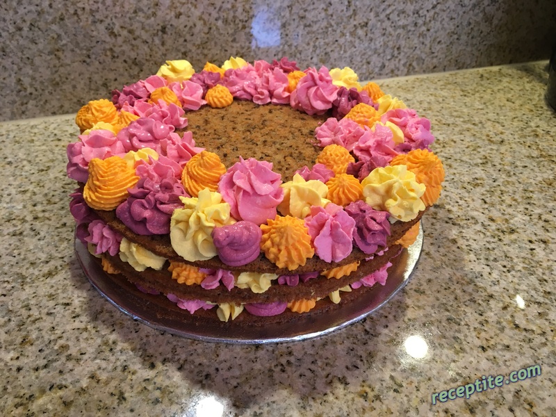 Снимки към Торта с моркови (Carrot cake)