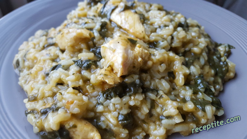 Снимки към Пиле с ориз и спанак