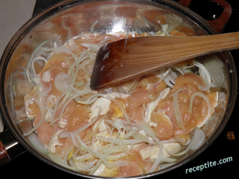 Снимки към Oyako Donburi - Японско ястие *Майка и дъщери*