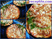 снимка 4 към рецепта Българска пица със сирене и кашкавал