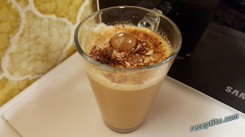 Снимки към Кафе Capuccino