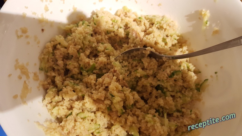 Снимки към Салата с кускус и риба тон