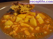 снимка 10 към рецепта Пиле с грах и картофи