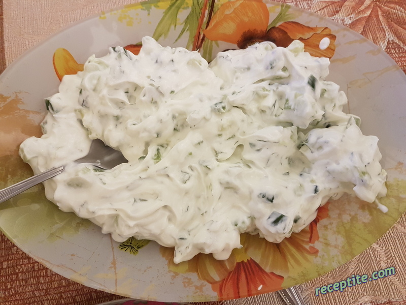 Снимки към Салата Снежанка