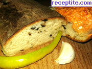 снимка 1 към рецепта Хляб с маслини и мед