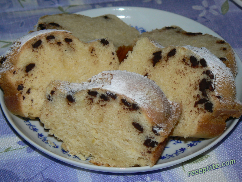 Снимки към Сладкиш с маскарпоне и парченца шоколад