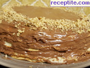 снимка 2 към рецепта Палачинкова торта с крем, шоколад и банан