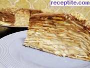 снимка 3 към рецепта Палачинкова торта с крем, шоколад и банан