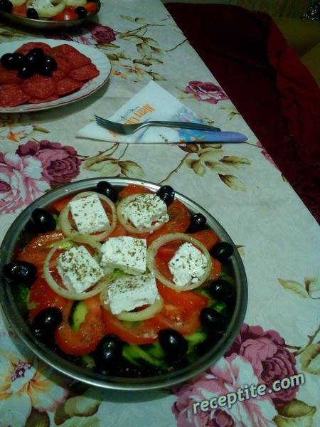 Снимки към Гръцка салата с маруля