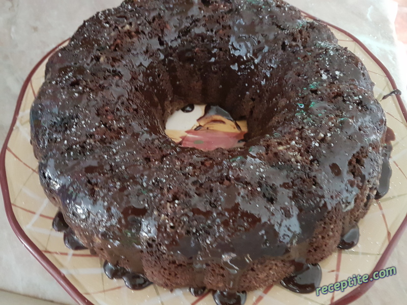 Снимки към Немски кекс с бадеми