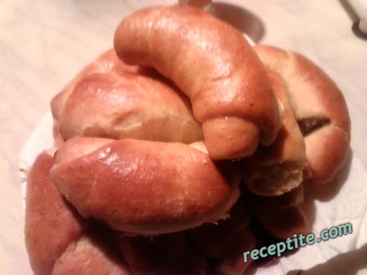 Снимки към Виенски кифли
