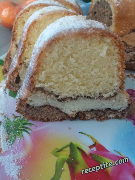 Снимки към Трицветен кекс Чоли