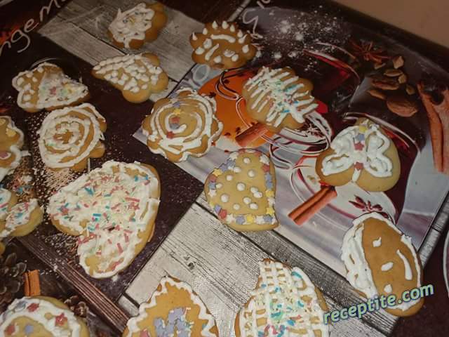 Снимки към Коледни меденки с айсинг