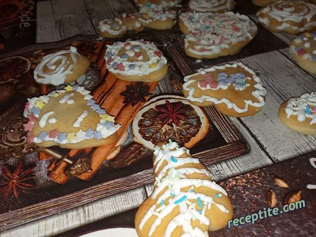 Снимки към Коледни меденки с айсинг