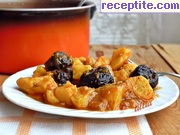 снимка 2 към рецепта Картофи със сини сливи