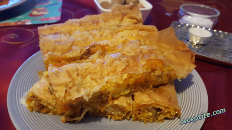 Снимки към Тиквеник с готови кори