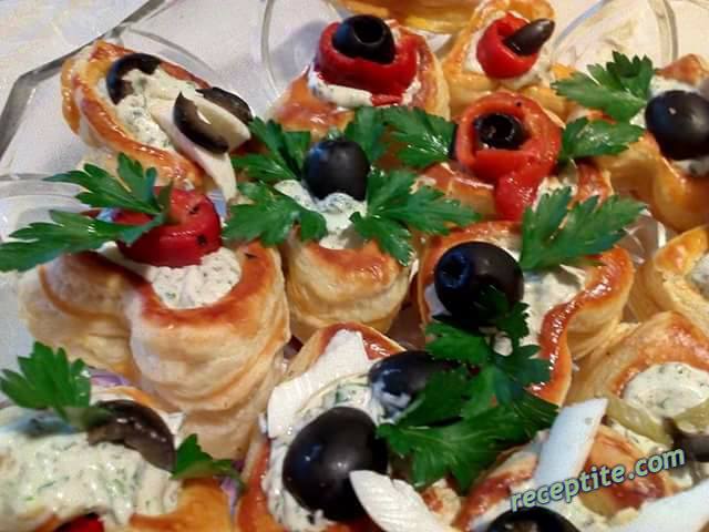 Снимки към Бутер кошнички с пълнеж