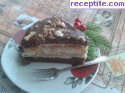 снимка 1 към рецепта Киевска торта с два вида крем
