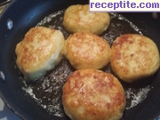 снимка 3 към рецепта Кюфтета от извара с лимонов вкус
