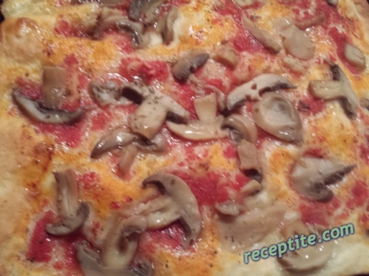 Снимки към Фокача Дженовезе (Focaccia Genovese)