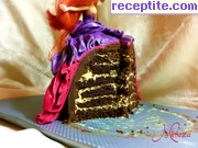 снимка 5 към рецепта Шоколадова торта *Виктория* с дулсе де лече крем
