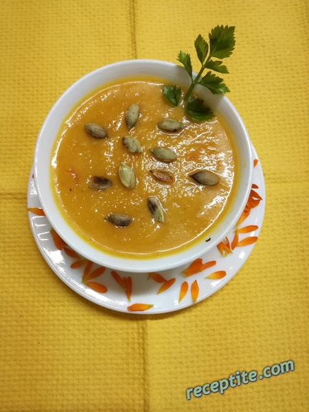 Снимки към Тиквена крем-супа