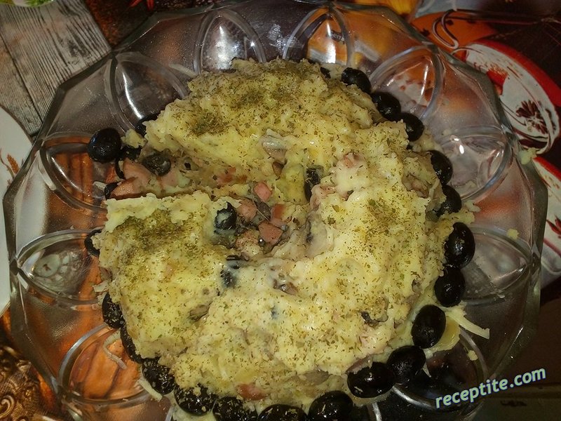 Снимки към Картофен кекс с гъби и маслини