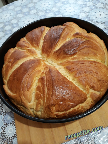 Снимки към Масленица на конци със сирене