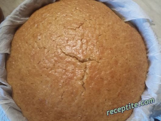 Снимки към Постен сладкиш без мляко, масло и яйца
