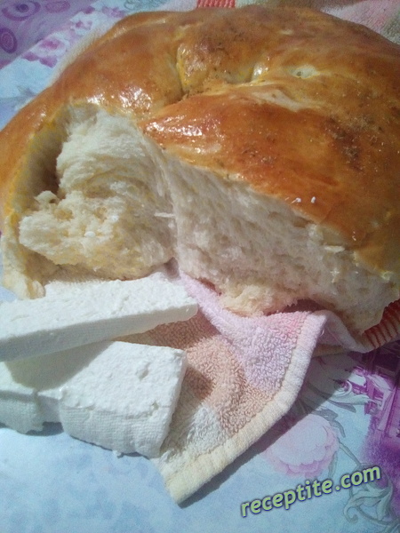 Снимки към Питка с прясно мляко и мая