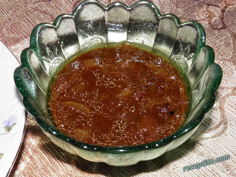 Снимки към Агнешки ребра с мед, вино и канела