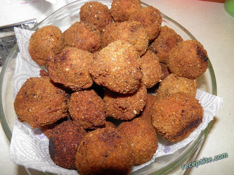 Снимки към Пържени пилешки топчета