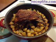 снимка 4 към рецепта Агнешко печено с картофи и бира