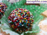 снимка 16 към рецепта Какаови топки от обикновени бисквити