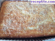 снимка 2 към рецепта Солен кекс със сирене