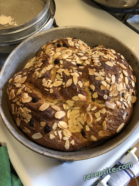 Снимки към Козунак с лимон