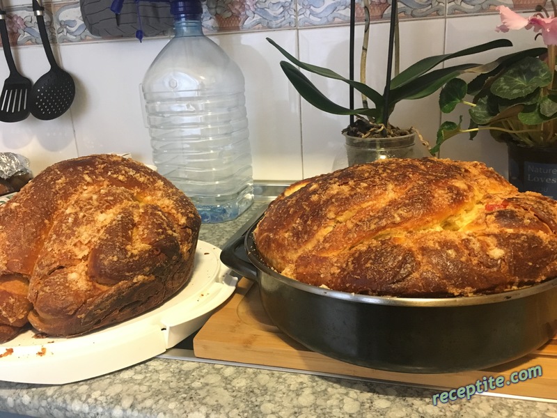 Снимки към Козунак на конци