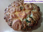 снимка 16 към рецепта Питка *Охлювчета* със сирене и яйца